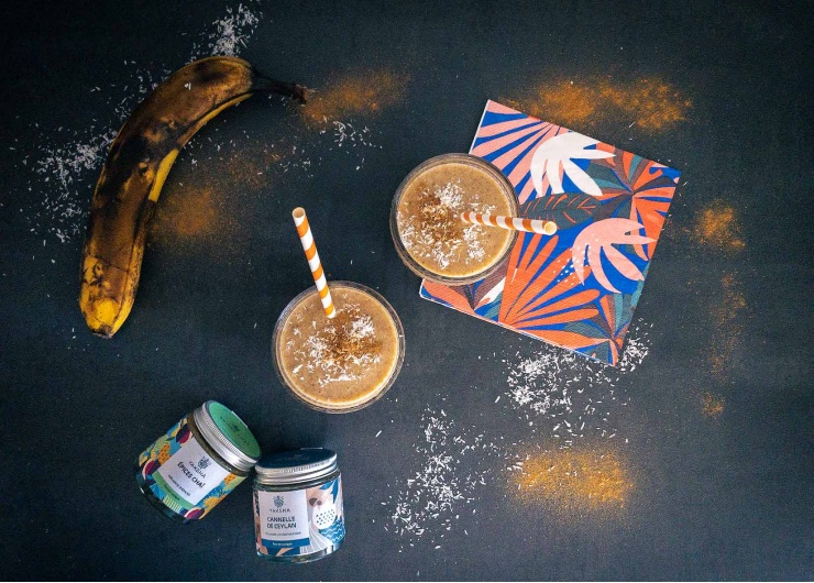 Smoothie banane épices chaï coco